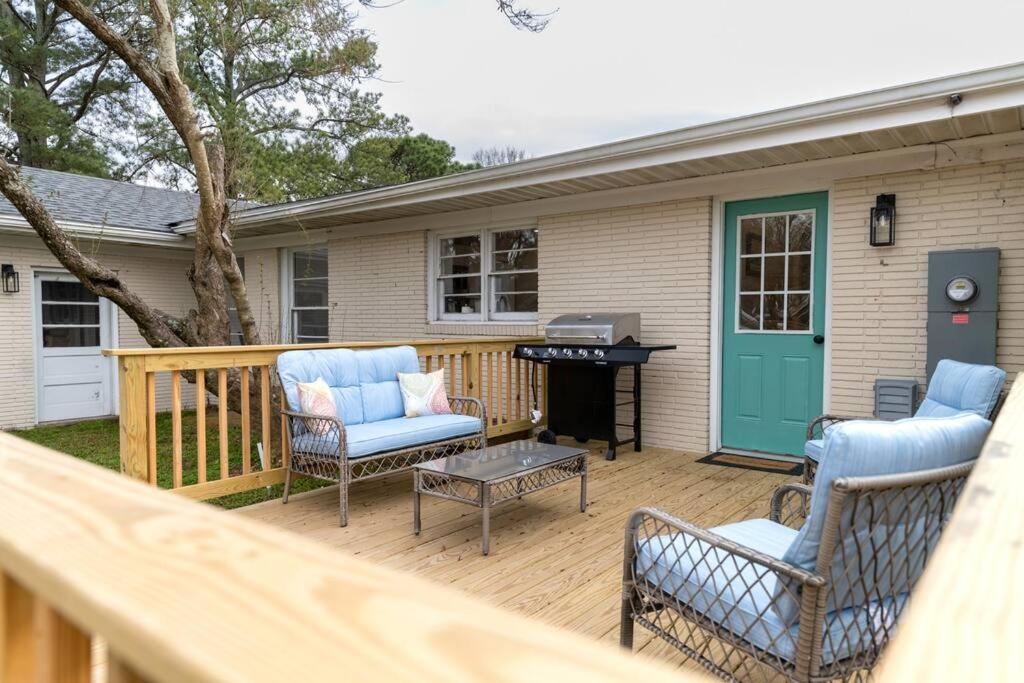 3 Br/ 2 Bath King, Fire Pit Holiday home *